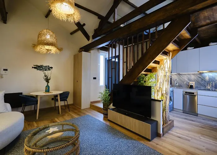 El Amarre, Loft Nautico En El Puerto Deportivo * Χιχόν